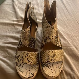 Steven by Steve Madden Keanna Wedge Sandal, Women’s Size 9M, Gray MSRP $100